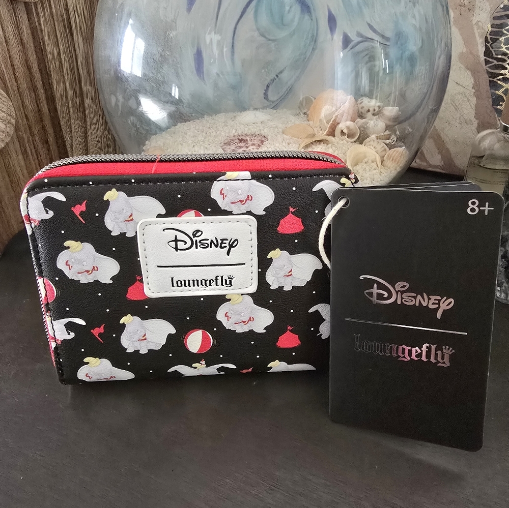 Loungefly Black and White Dumbo Wallet - Picture 2 of 8